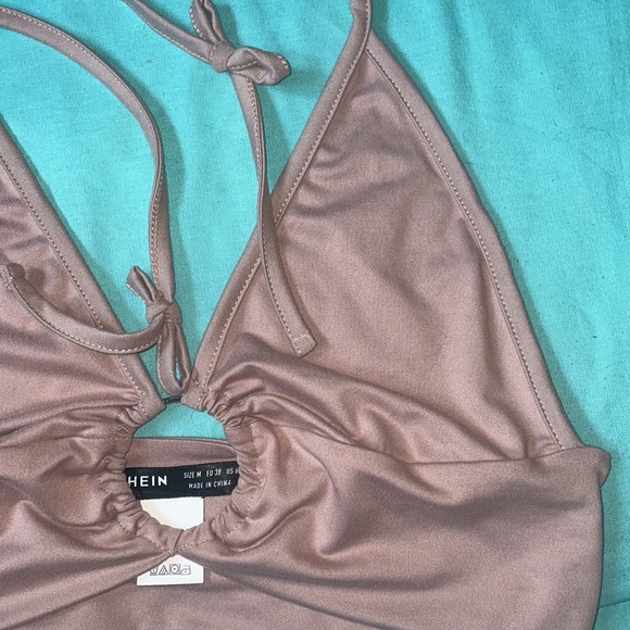 Pink Loop Top - Picture 2 of 3